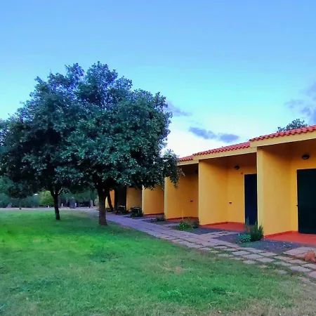 Nuraghe Ruiu & Holiday home Norbello
